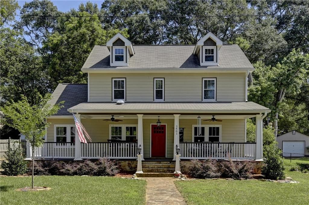 3 bedroom, 2,352 sq ft single family residence sold at 1461 Mimosa Circle, Smyrna, GA 30080