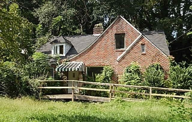 3 bedroom, 1,707 sq ft single family residence sold at 1775 Rogers Avenue, Atlanta, GA 30310