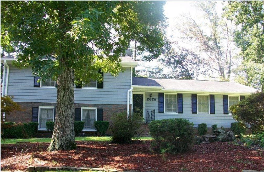 2620 Oak Hill Drive, Marietta, GA 30062 — most recent listing photo
