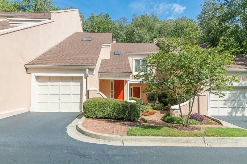 2 bedroom, 1,926 sq ft condominium sold at 3242 Paces Mill Road, Atlanta, GA 30339