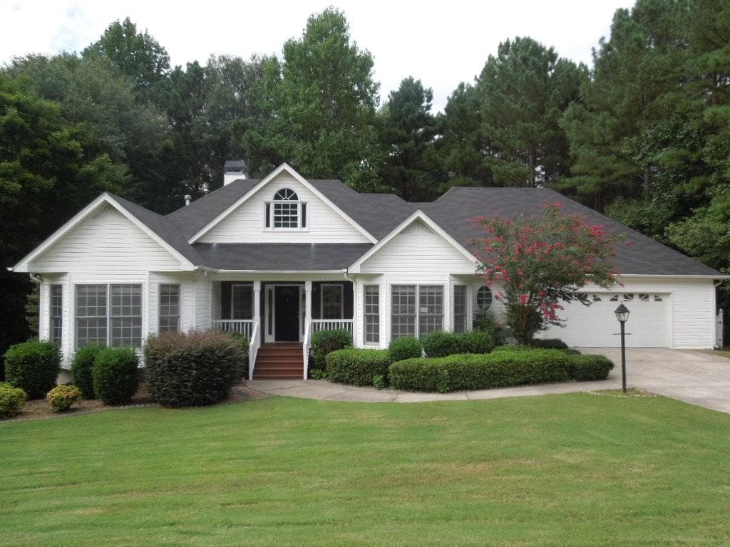 355 Tynsdale Drive, Douglasville, GA 30134 — most recent listing photo