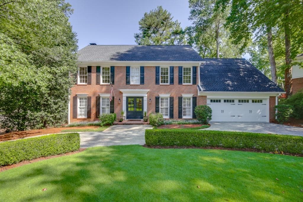 1524 Biddle Court, Dunwoody, GA 30338 — most recent listing photo