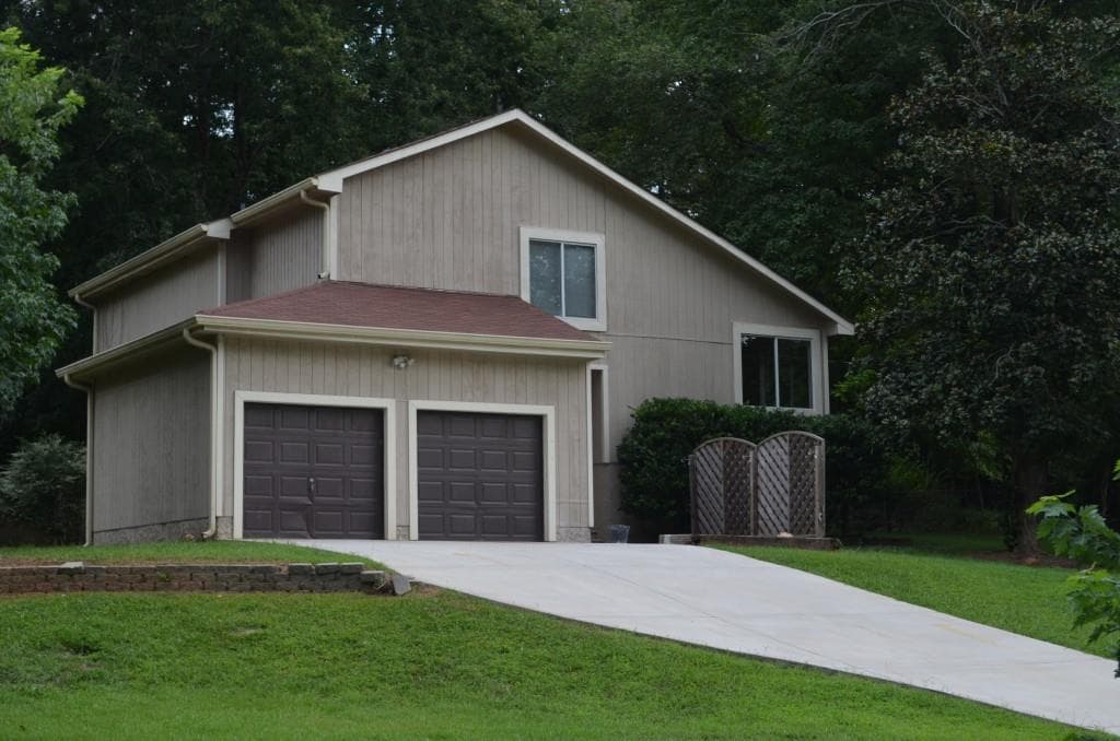 5534 S Brookwood Drive, Acworth, GA 30102 — most recent listing photo