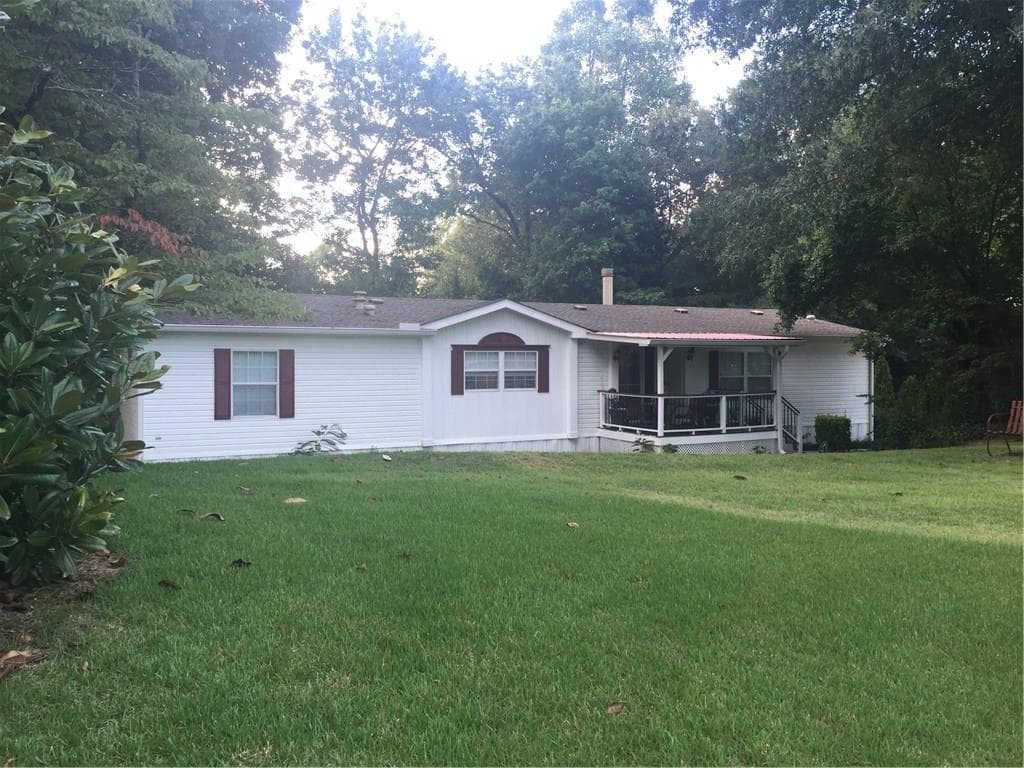 4940 Hog Mountain Road, Flowery Branch, GA 30542 — most recent listing photo
