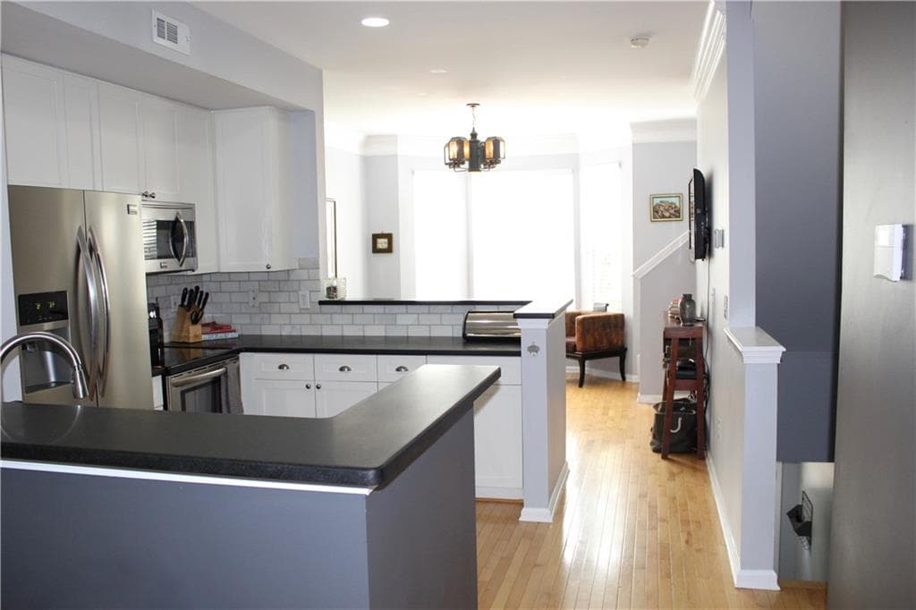 2 bedroom, 1,058 sq ft condominium sold at 951 Glenwood Avenue 2803, Atlanta, GA 30316
