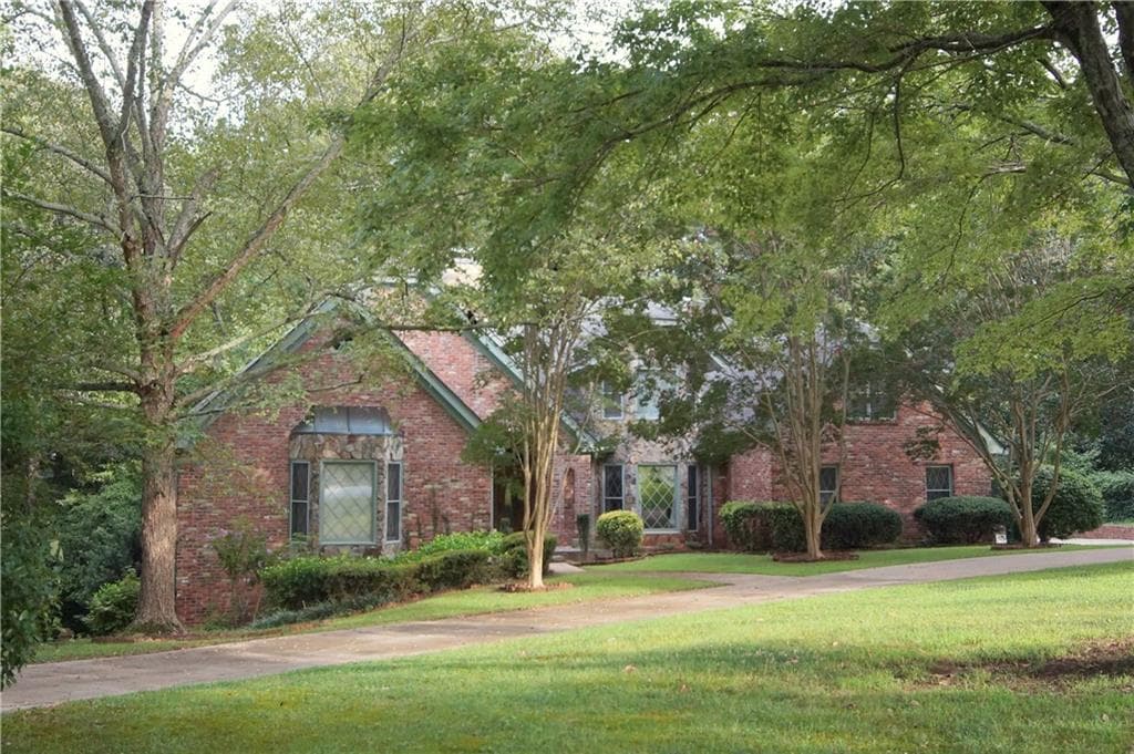 3616 Wildwood Farms Drive, Peachtree Corners, GA 30096 — most recent listing photo