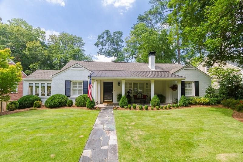 3 bedroom single family residence sold at 2158 Mckinley Road, Atlanta, GA 30318