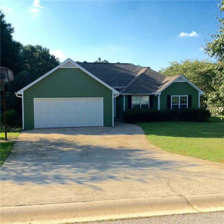 3 bedroom single family residence sold at 333 Cobblestone Road, Auburn, GA 30011