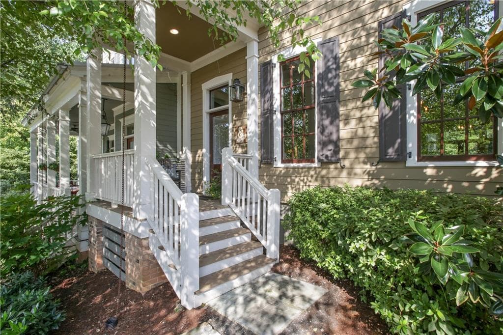 3 bedroom, 2,612 sq ft townhouse sold at 10671 Serenbe Lane, Chattahoochee Hills, GA 30268