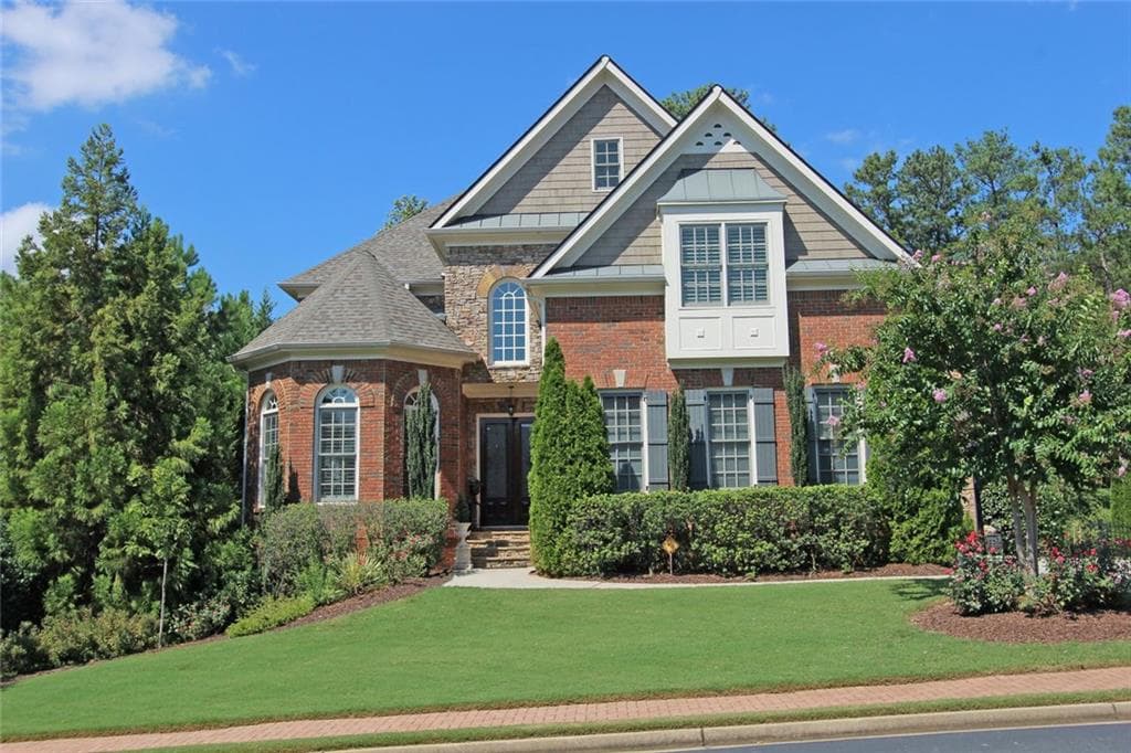 3042 Haynes Trail, Alpharetta, GA 30022 — most recent listing photo