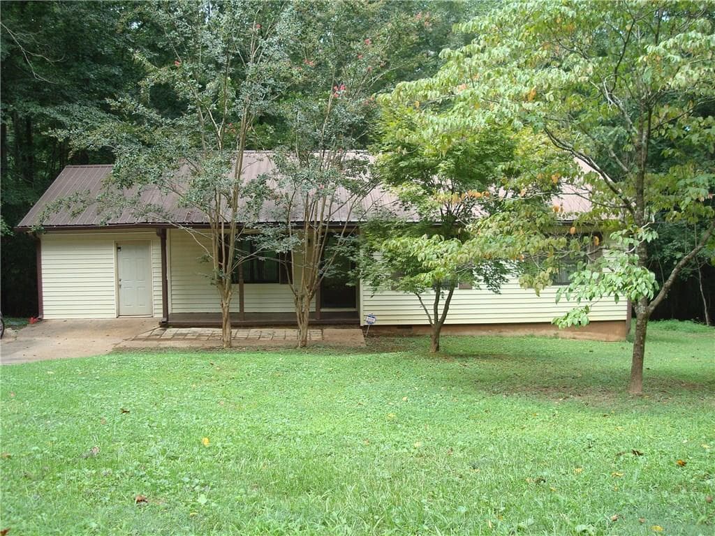 3 bedroom, 1,367 sq ft single family residence sold at 432 Shady Lane Circle, Canton, GA 30115