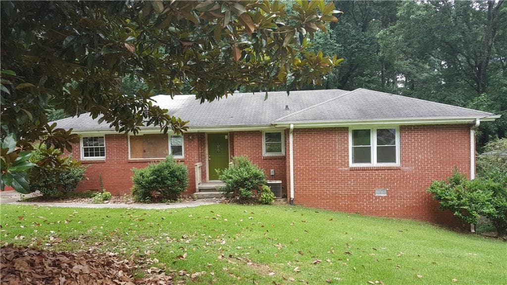 5 bedroom, 1,539 sq ft single family residence sold at 1779 Arkose Drive, Atlanta, GA 30316
