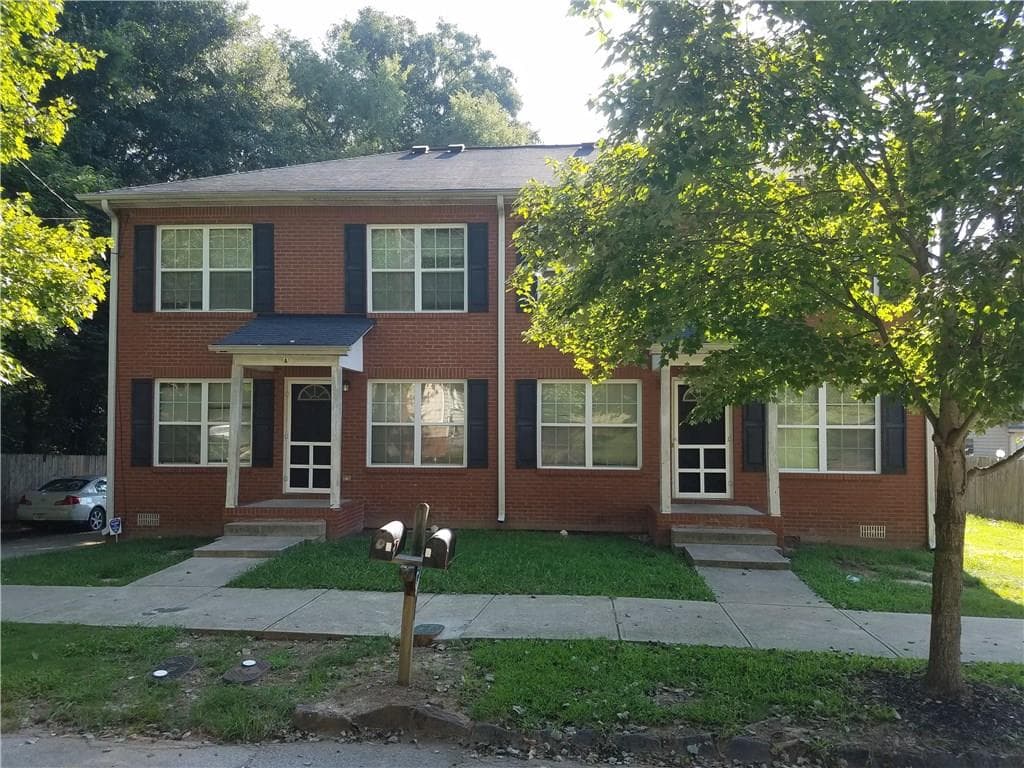 duplex sold at 827 Oak Street, Atlanta, GA 30318