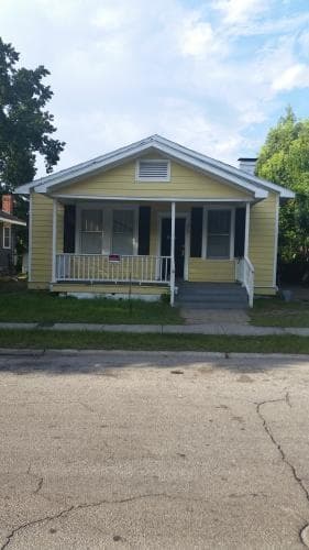 212 W 60th Street, Savannah, GA 31405 — most recent listing photo