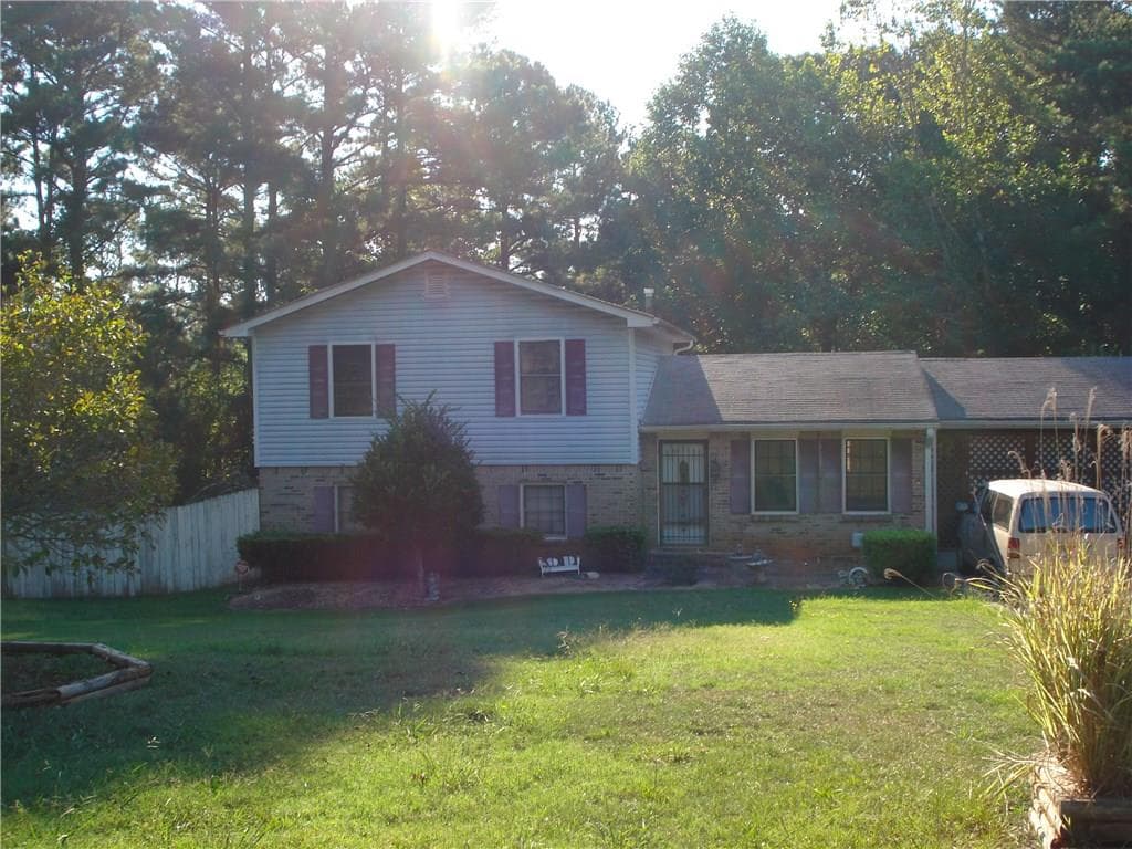 4 bedroom, 1,728 sq ft single family residence sold at 1358 Monfort Road, Lawrenceville, GA 30046