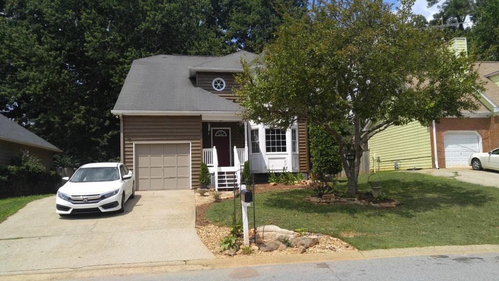 3 bedroom, 1,675 sq ft single family residence sold at 1401 Howard Way, Lawrenceville, GA 30043