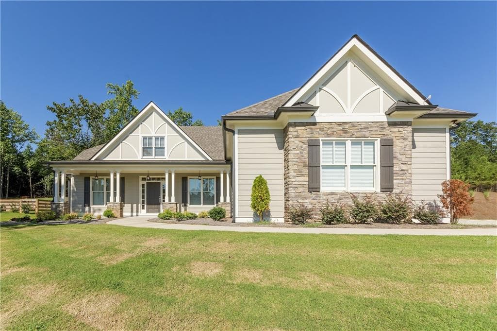 3 bedroom single family residence sold at 5805 Lady Bank Way, Cumming, GA 30041