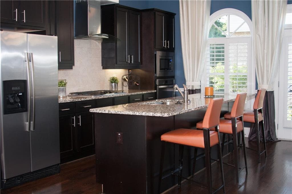 4 bedroom, 2,406 sq ft townhouse sold at 1279 Dahlgren Lane, Atlanta, GA 30316
