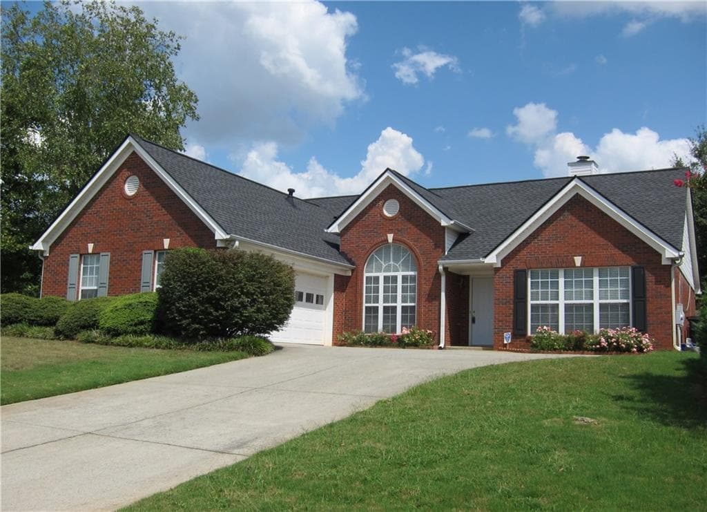 3 bedroom, 1,747 sq ft single family residence sold at 1060 Rafington Drive, Lawrenceville, GA 30046