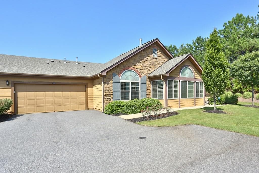 139 Gold Cove Lane 8C, Duluth, GA 30097 — most recent listing photo