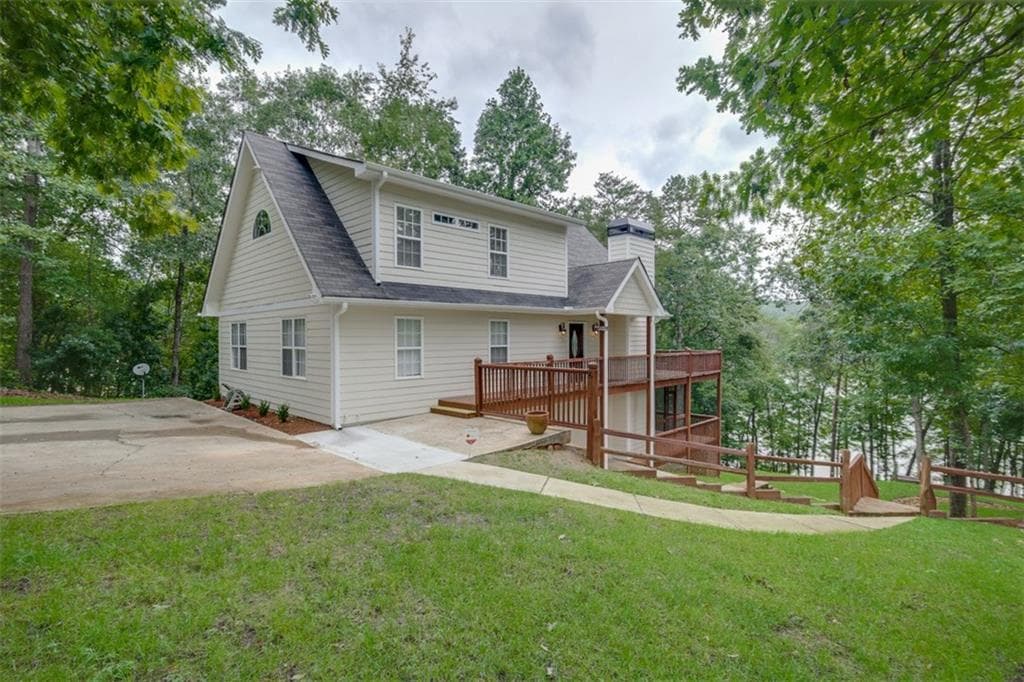 6970 DEE Lane, Murrayville, GA 30564 — most recent listing photo