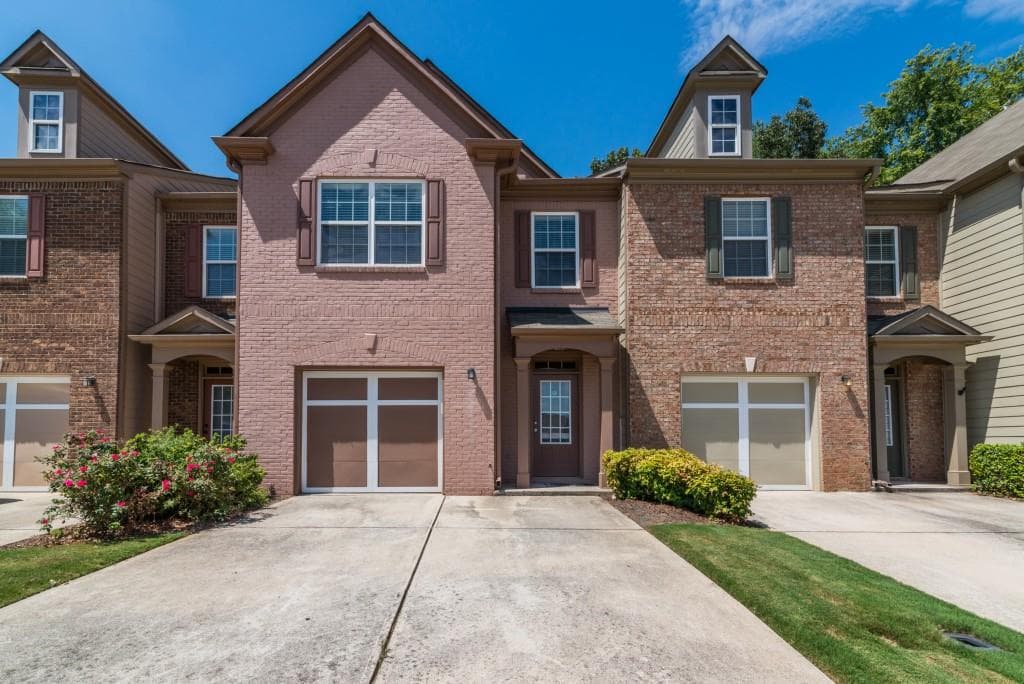 2 bedroom townhouse sold at 5272 Sherwood Way 1, Cumming, GA 30040