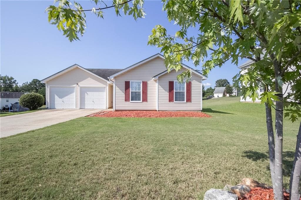 6935 Silver Grass Court, Douglasville, GA 30135 — most recent listing photo