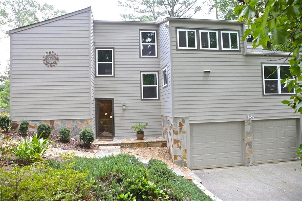2513 Kingsley Drive, Marietta, GA 30062 — most recent listing photo