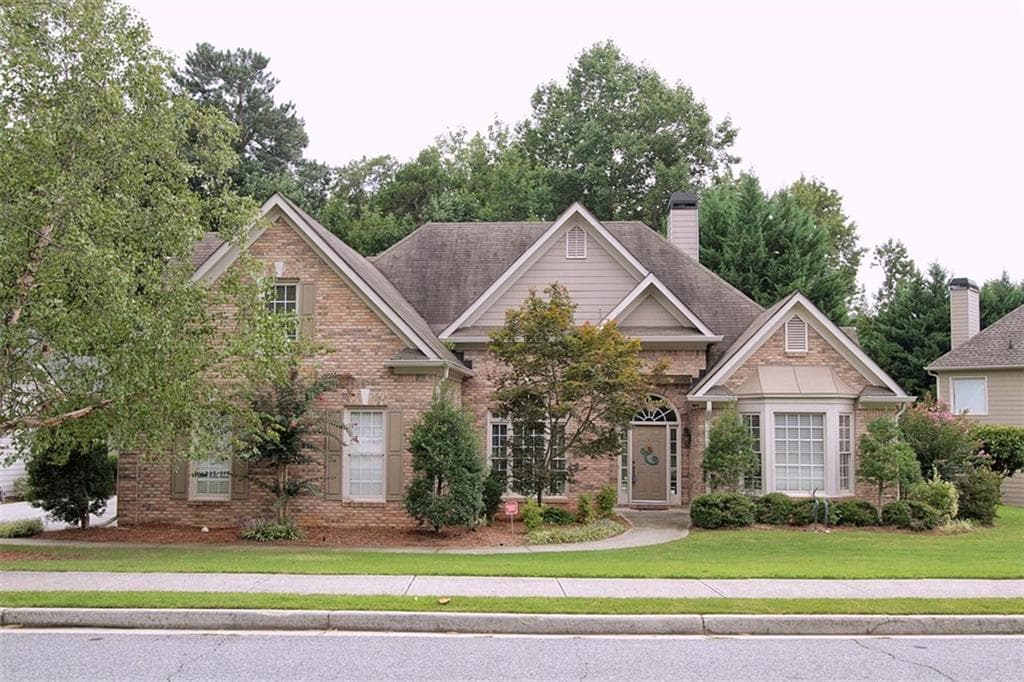 4 bedroom, 2,690 sq ft single family residence sold at 2205 Turtle Creek Way, Lawrenceville, GA 30043