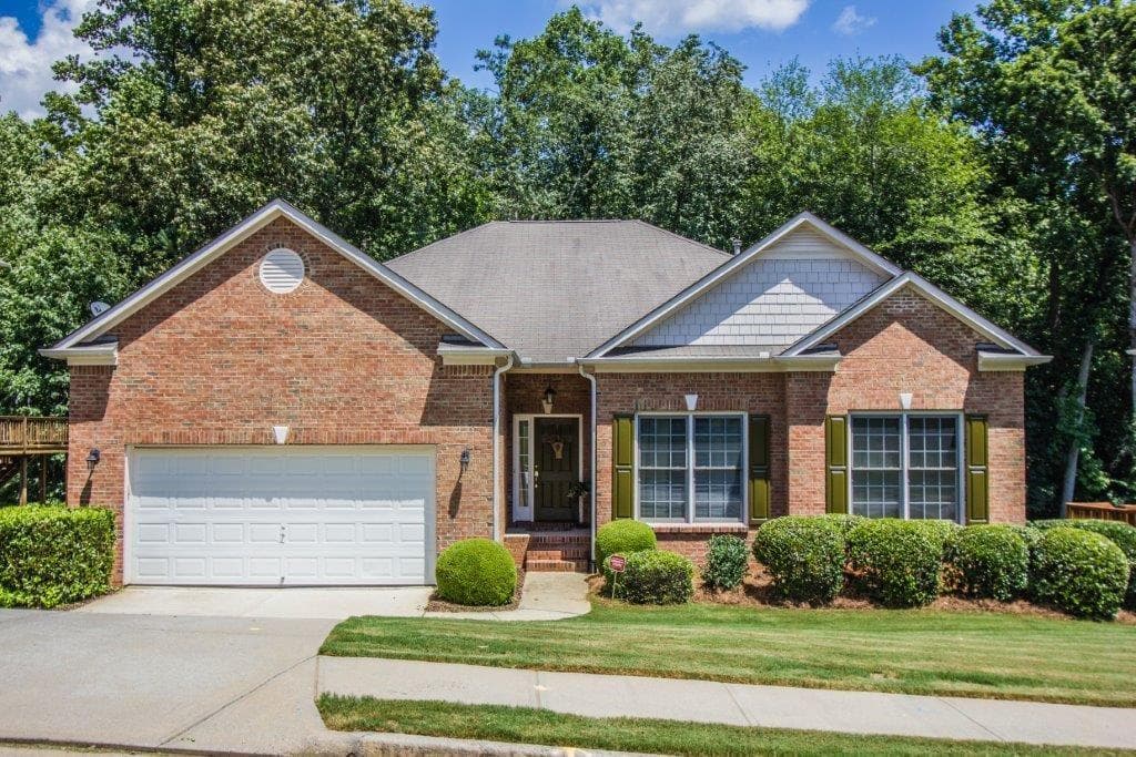 4 bedroom, 4,300 sq ft single family residence sold at 2647 Stockbridge Way, Dacula, GA 30019