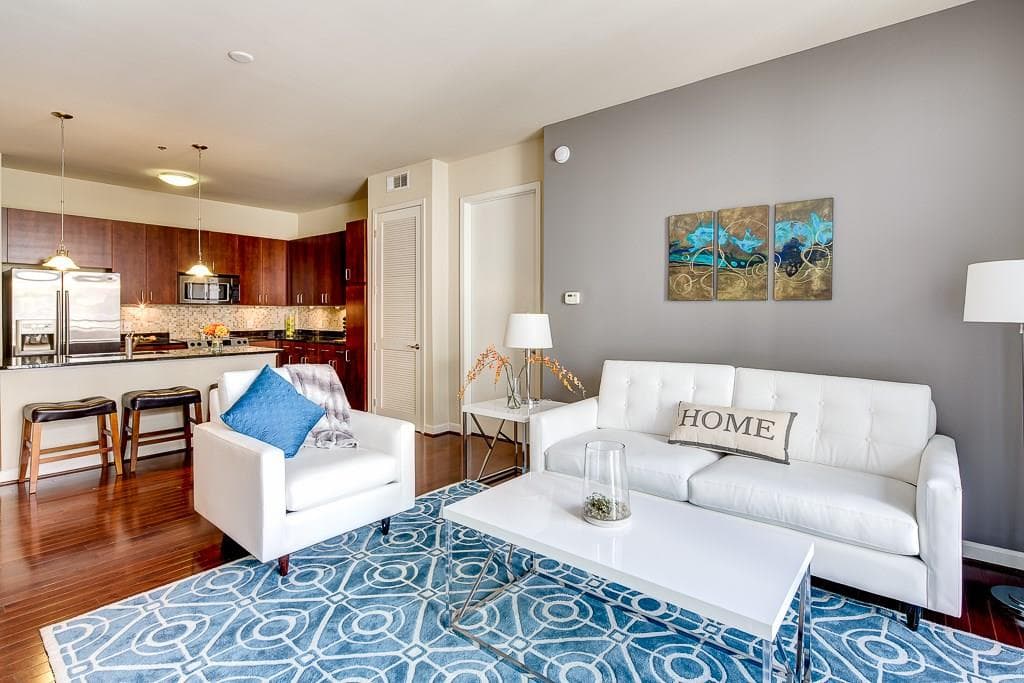 2 bedroom, 1,199 sq ft condominium sold at 711 Cosmopolitan Drive 336, Atlanta, GA 30324