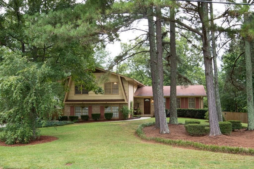4 bedroom, 2,175 sq ft single family residence sold at 5188 Charmant Place, Atlanta, GA 30360