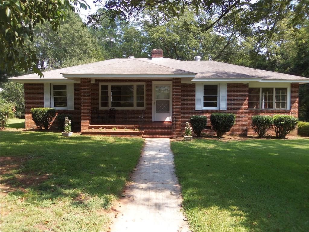 107 N PECAN Street, Washington, GA 30673 — most recent listing photo