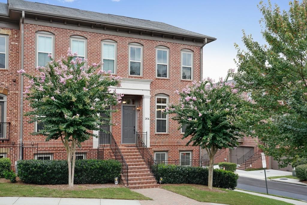2836 Crescent Park Lane, Atlanta, GA 30339 — most recent listing photo