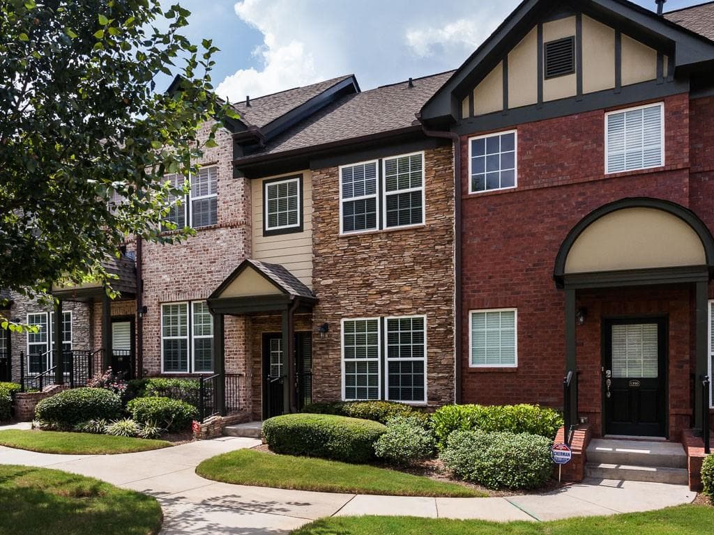 1392 Ashford Creek Circle 602, Brookhaven, GA 30319 — most recent listing photo