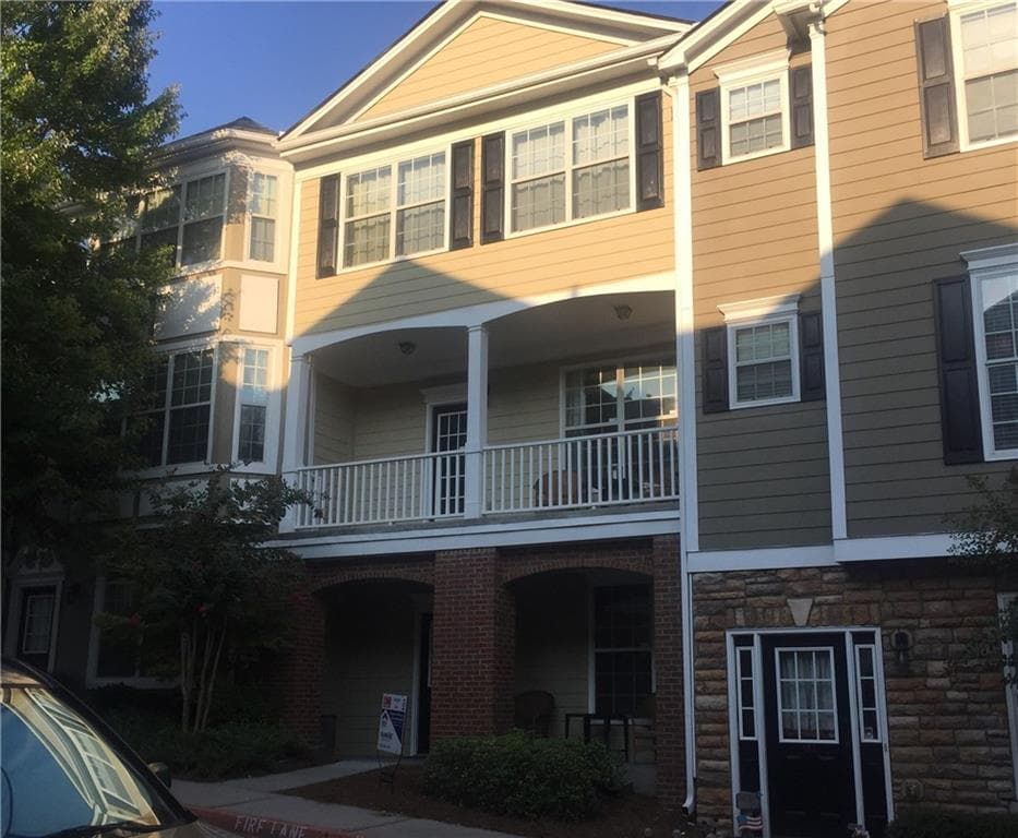 4 bedroom, 1,606 sq ft townhouse sold at 159 Riverstone Commons Circle, Canton, GA 30114