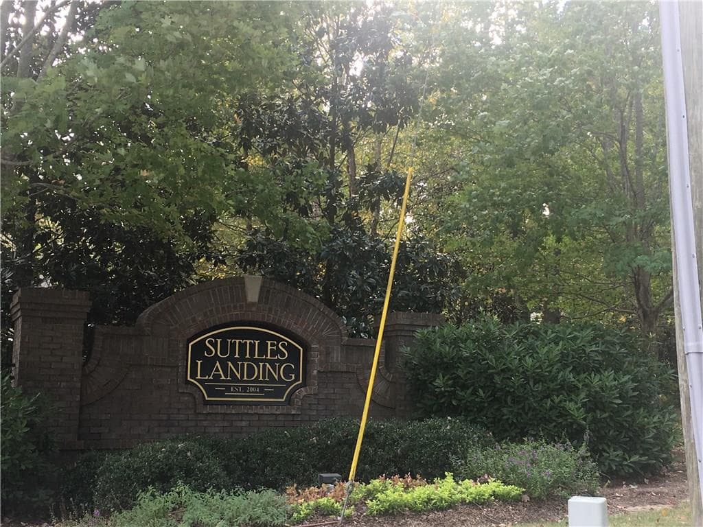 2500 Suttles Drive, Atlanta, GA 30331 — most recent listing photo