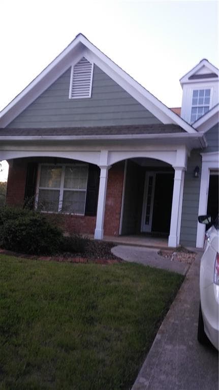 3 bedroom, 1,821 sq ft single family residence sold at 401 Little River Road, Canton, GA 30114
