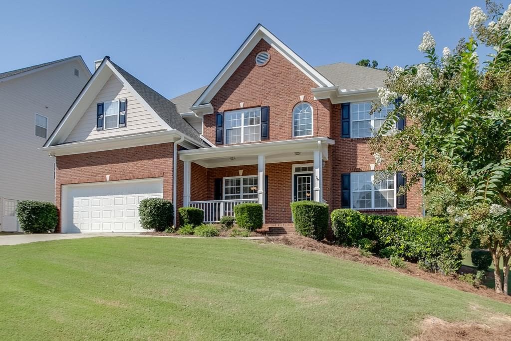 6185 Lake Windsor Parkway, Buford, GA 30518 — most recent listing photo