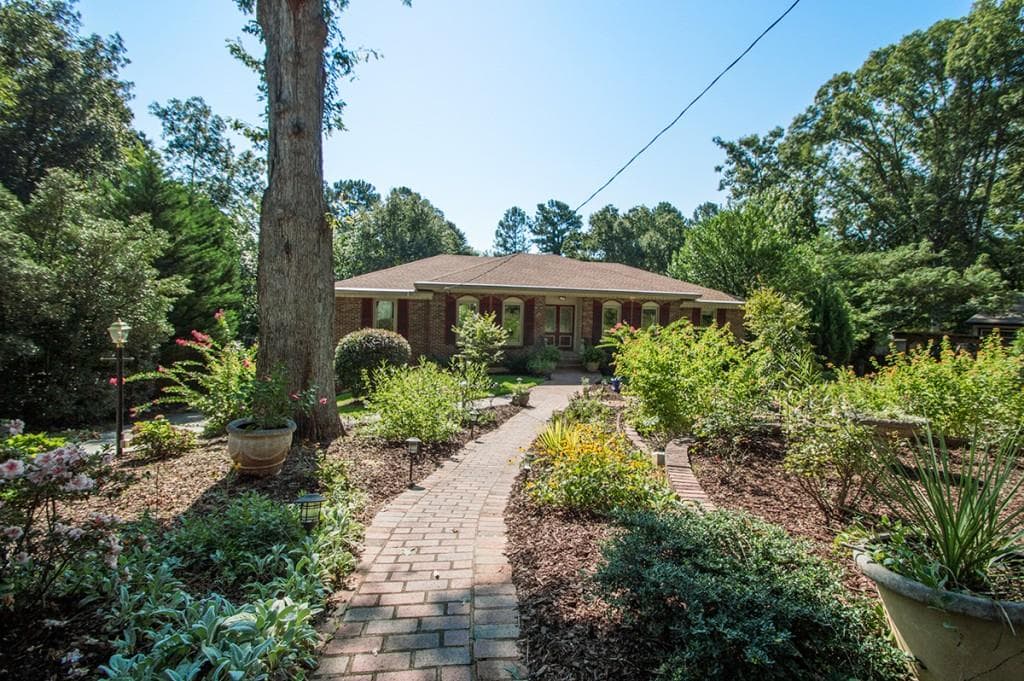 2679 Hawaii Court, Decatur, GA 30033 — most recent listing photo