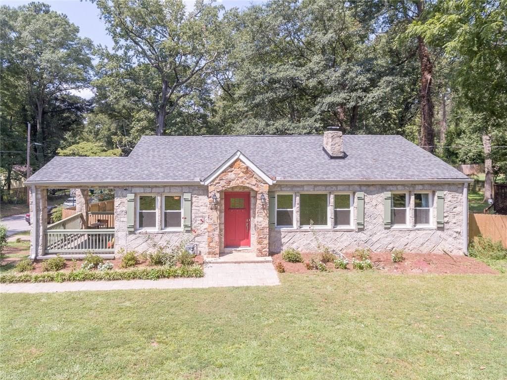 3 bedroom, 1,408 sq ft single family residence sold at 419 S Howard Street, Atlanta, GA 30317