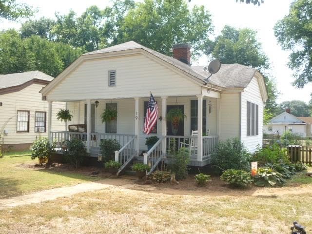 1 bedroom, 955 sq ft single family residence sold at 19 Parmenter Street, Cartersville, GA 30120