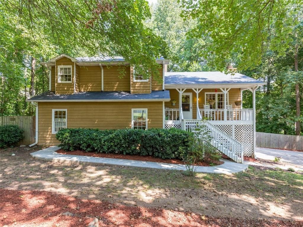923 Little River Lane, Woodstock, GA 30189 — most recent listing photo