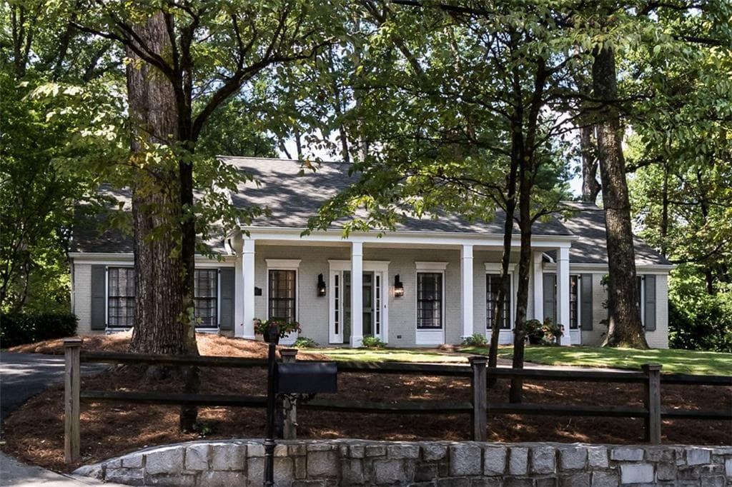 4 bedroom, 2,860 sq ft single family residence sold at 2290 Bohler Road, Atlanta, GA 30327