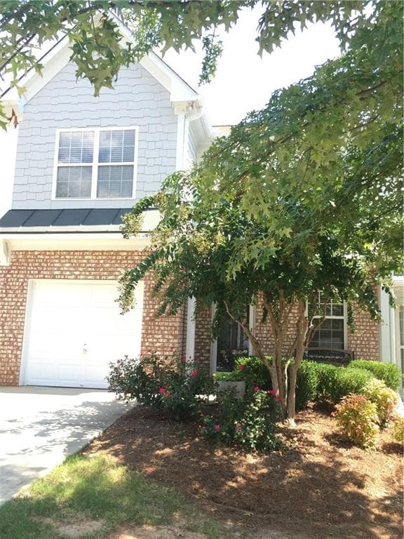 355 SAINT CLAIRE Drive 355, Alpharetta, GA 30004 — most recent listing photo