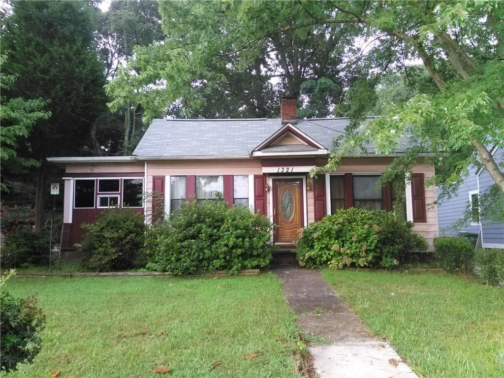 3 bedroom, 1,083 sq ft single family residence sold at 1321 SE Memorial Drive, Atlanta, GA 30317