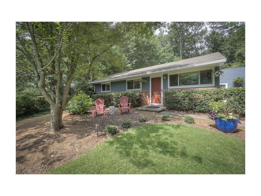 3 bedroom, 1,495 sq ft single family residence sold at 1278 Woodland Avenue, Atlanta, GA 30324