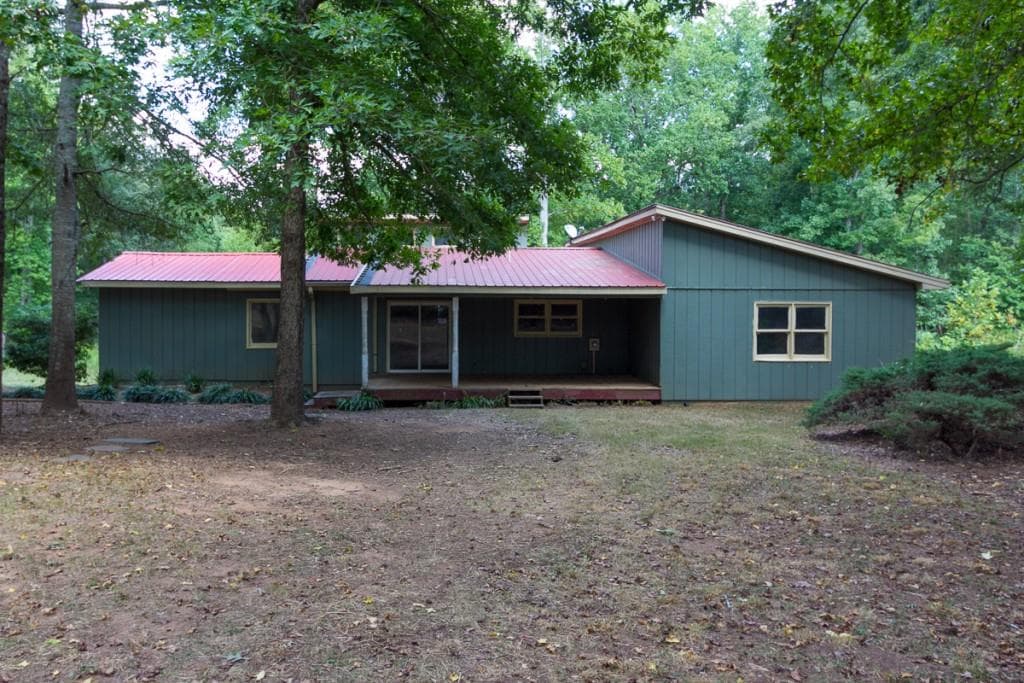 327 Vine Circle, Social Circle, GA 30025 — most recent listing photo