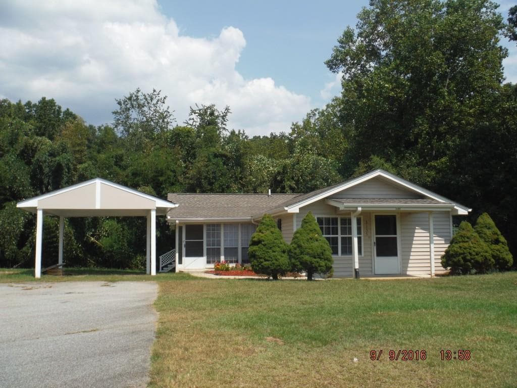 3155 Alenes Drive, Gainesville, GA 30506 — most recent listing photo