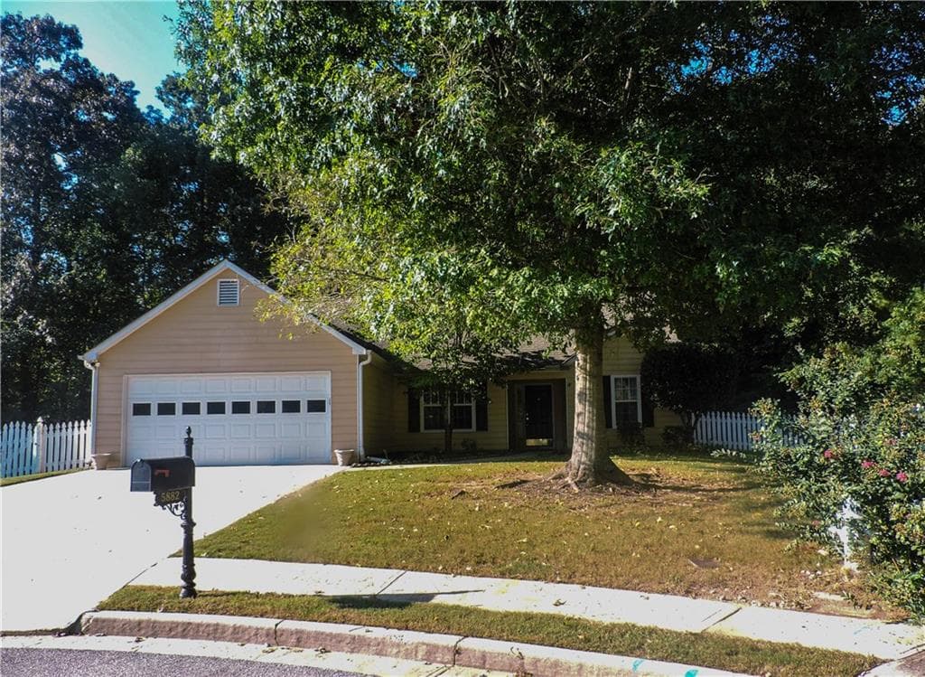 5882 Riverside Walk Drive, Sugar Hill, GA 30518 — most recent listing photo